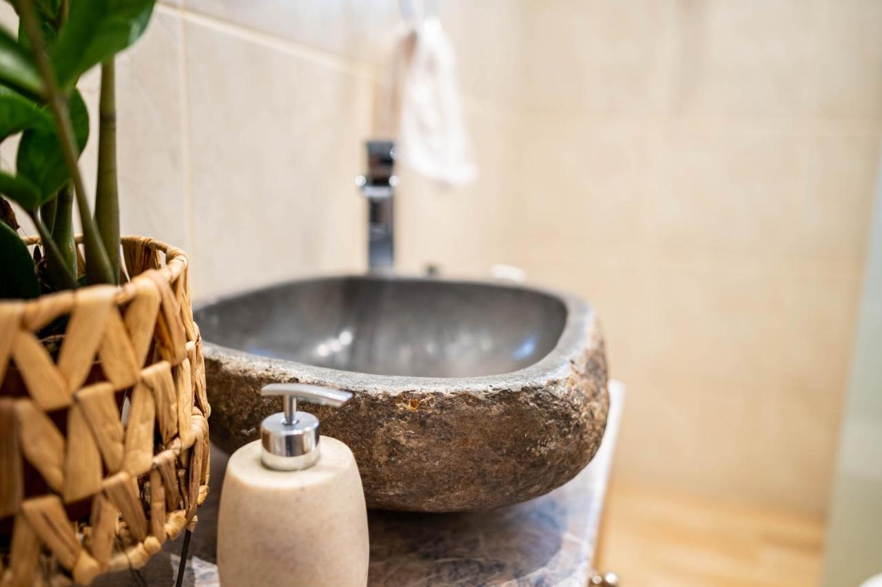 Kosnian City Suites B 外观 照片